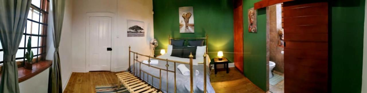 Uthando Backpackers Lodge Oudtshoorn Exteriör bild